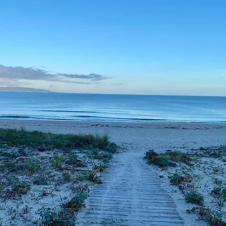 Apto 2 Dorm En Primera Linea De Playa Langosteira Con Garaje Y Wifi * فينيستيري